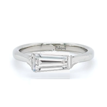 Tapered Lab Grown Diamond Baguette Ring E/VVS2