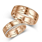 18K Gold His & Hers Diamond Flat Court Leather Effect Wedding Ring Set - Pobjoy Diamonds