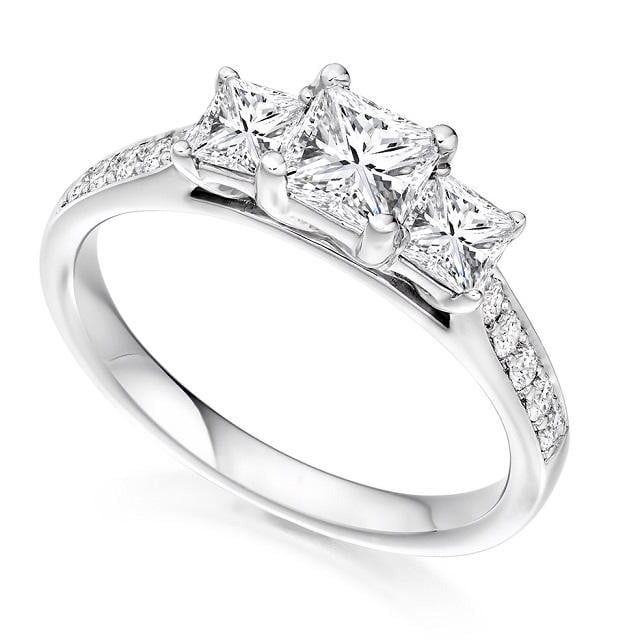 950 Platinum 1.20 CTW Princess Cut Diamond Trilogy Ring - F/VS1 - Pobjoy Diamonds