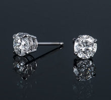 Load image into Gallery viewer, Bespoke 18K Gold Round Brilliant Cut Diamond Stud Earrings 0.60 To 1.40 CTW- G/VS2 - Pobjoy Diamonds