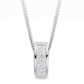 18K White Gold 0.25 CTW Diamond Circular Pendant From Pobjoy Diamonds