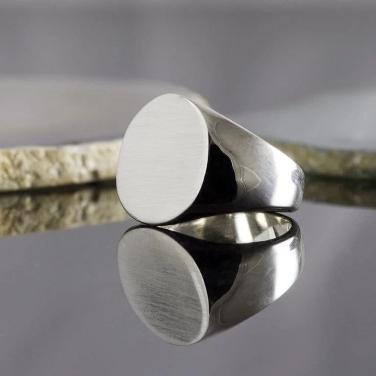 Handmade Silver Round Signet Ring - Pobjoy Diamonds